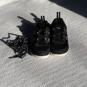 Zero Black and White Shoe 12